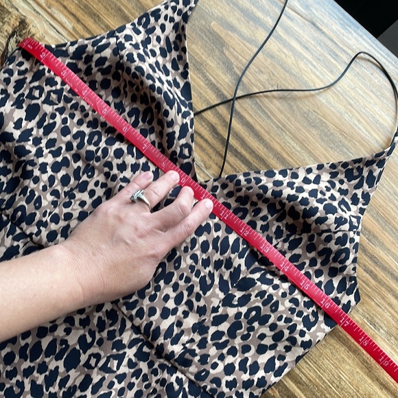 TopShop Women's Animal Print Cross Back Midi Dress Size 6 - Picture 9 of 13